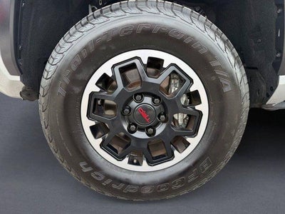 2024 Toyota Tacoma 4WD SR5