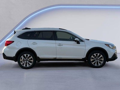 2018 Subaru Outback Touring