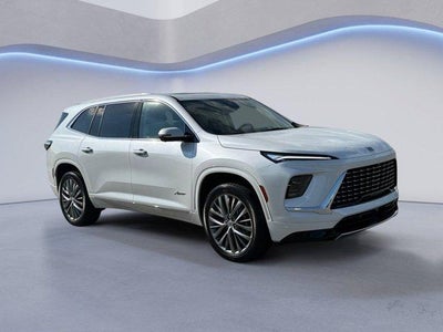 2025 Buick Enclave Avenir