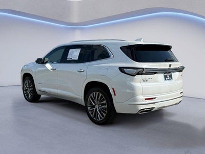 2025 Buick Enclave Avenir