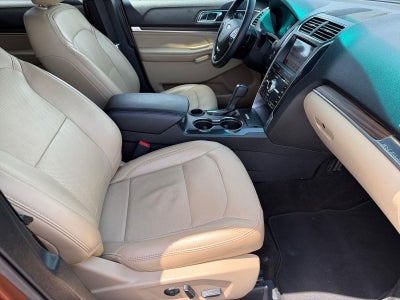 2017 Ford EXPLORER LIMI