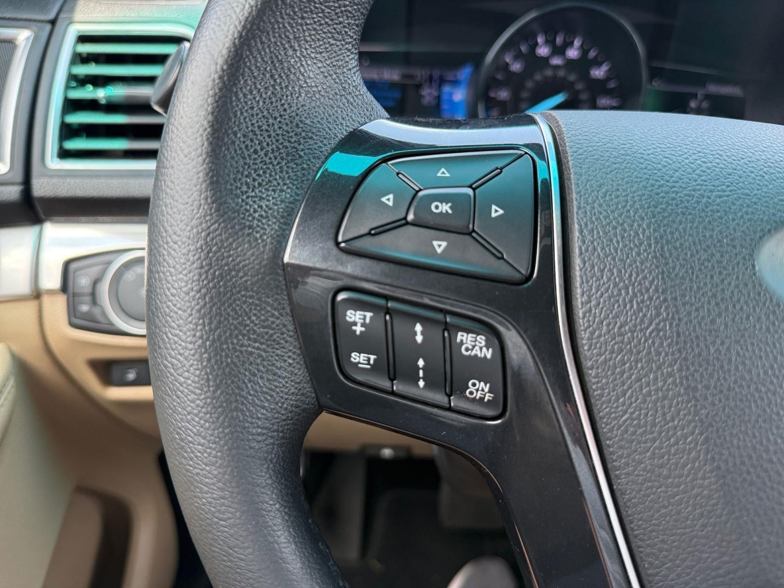 2017 Ford EXPLORER LIMI