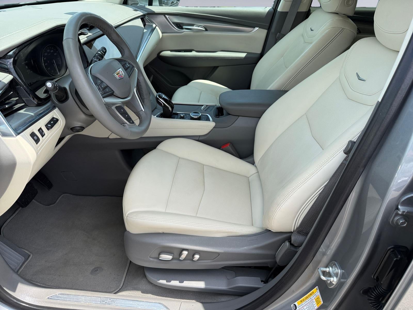 2024 Cadillac XT5 FWD Premium Luxury