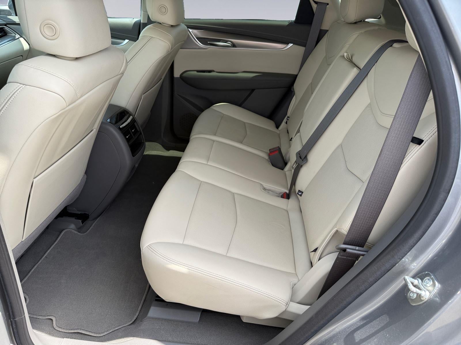 2024 Cadillac XT5 FWD Premium Luxury