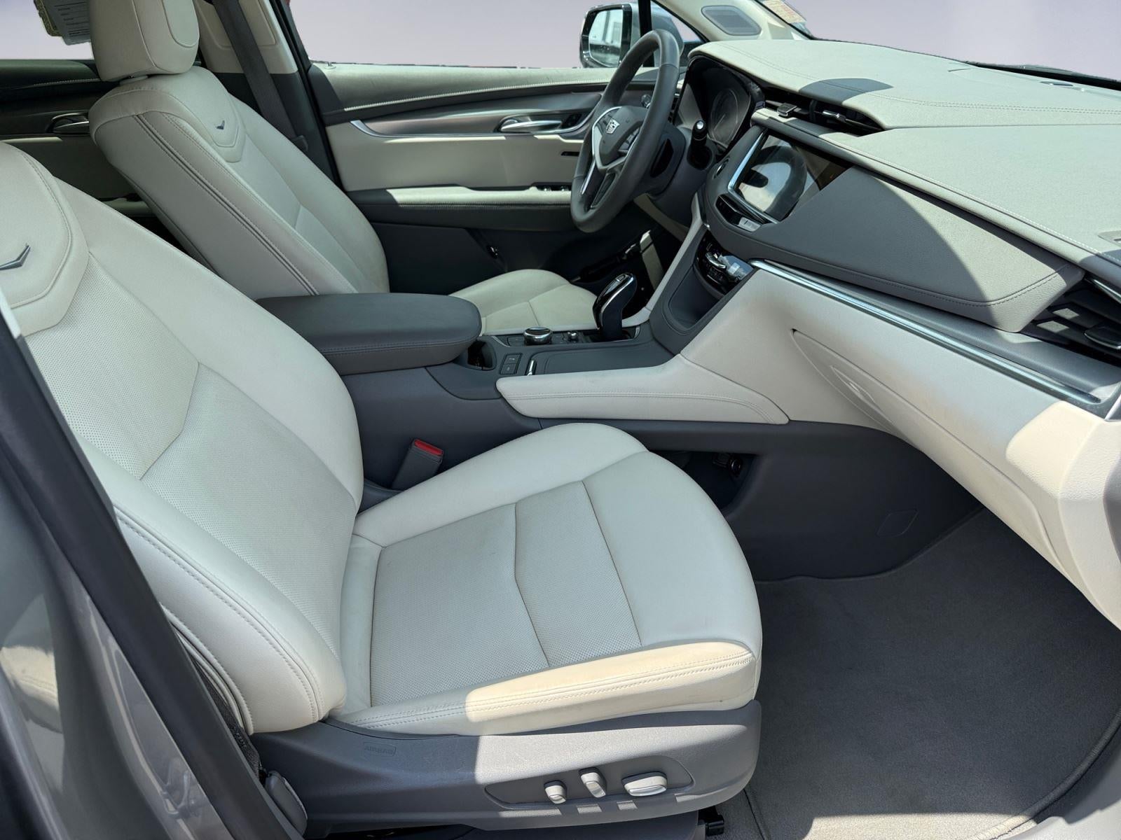 2024 Cadillac XT5 FWD Premium Luxury
