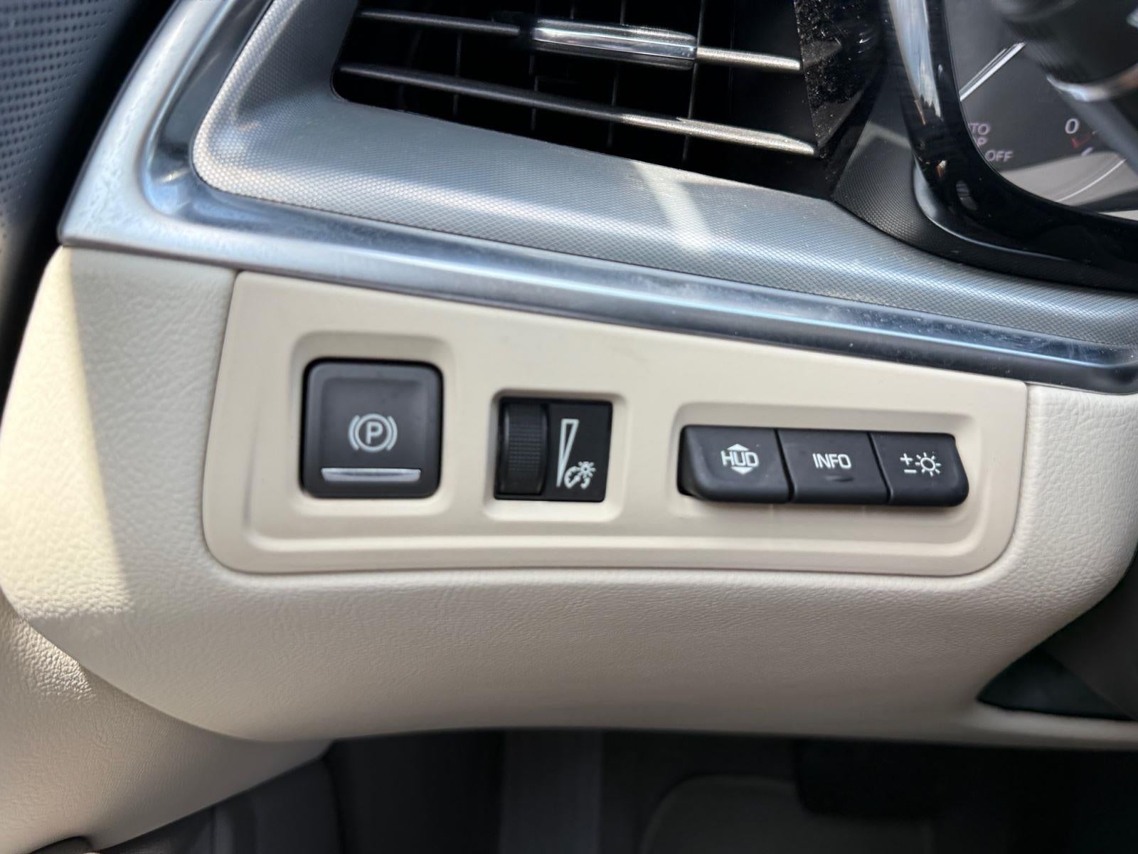 2024 Cadillac XT5 FWD Premium Luxury