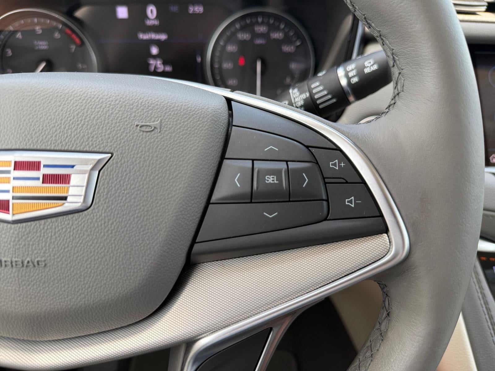 2024 Cadillac XT5 FWD Premium Luxury