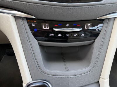 2024 Cadillac XT5 FWD Premium Luxury