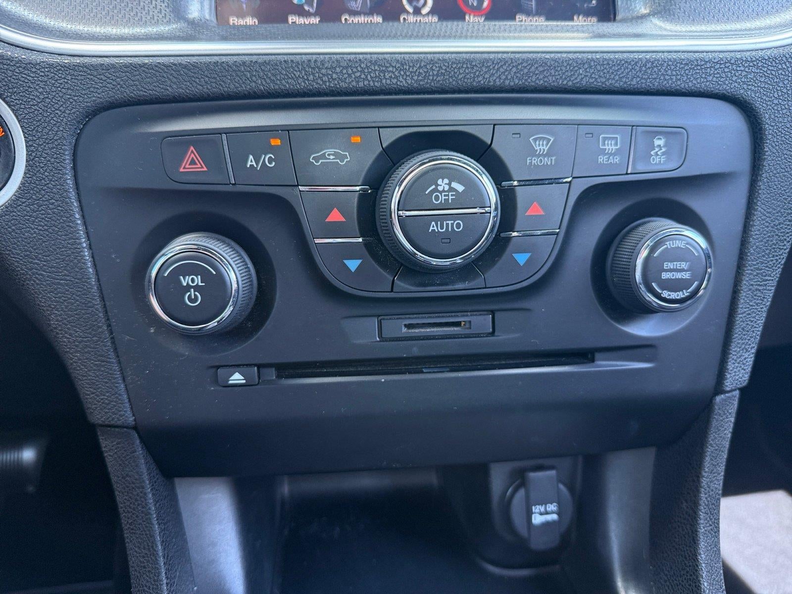 2012 Dodge Charger SXT