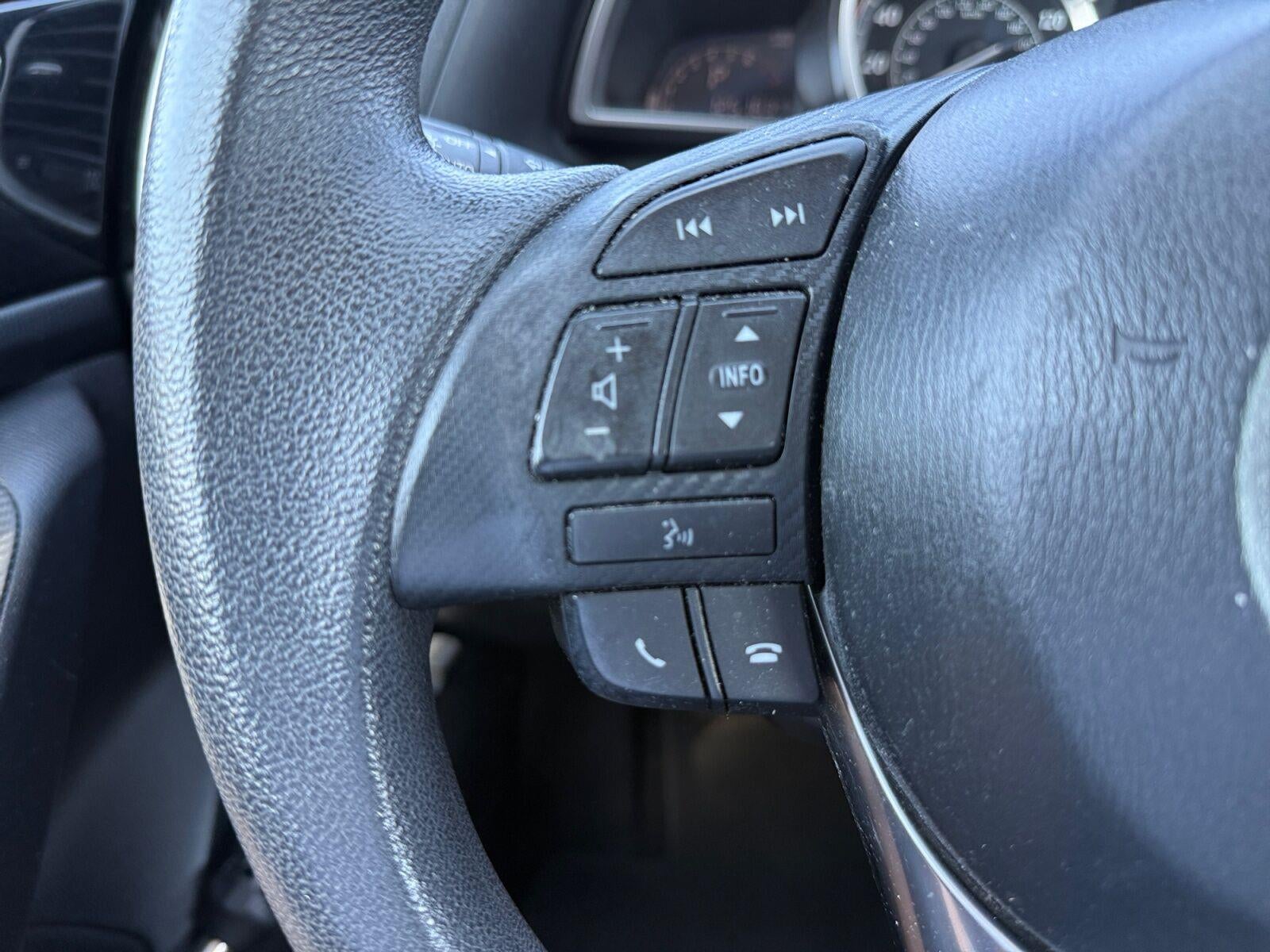 2016 Mazda Mazda3 i Sport