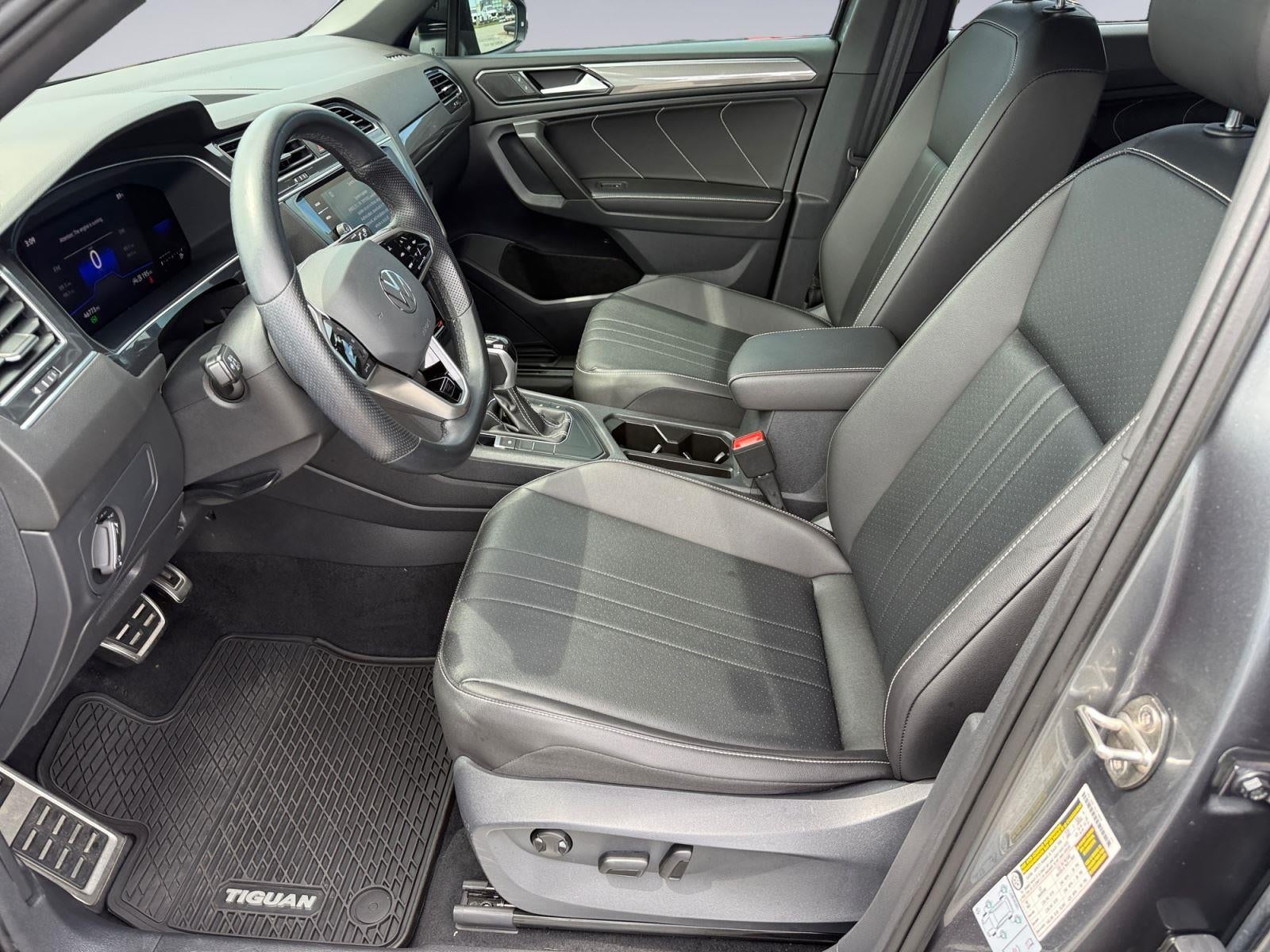 2022 Volkswagen Tiguan SE R-Line Black
