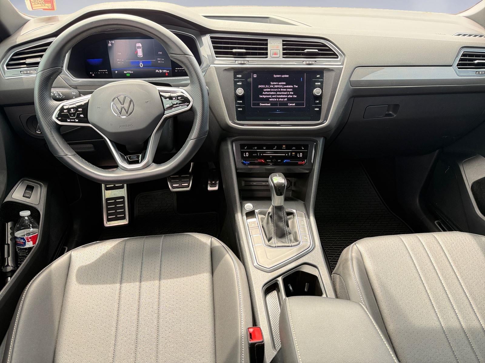 2022 Volkswagen Tiguan SE R-Line Black