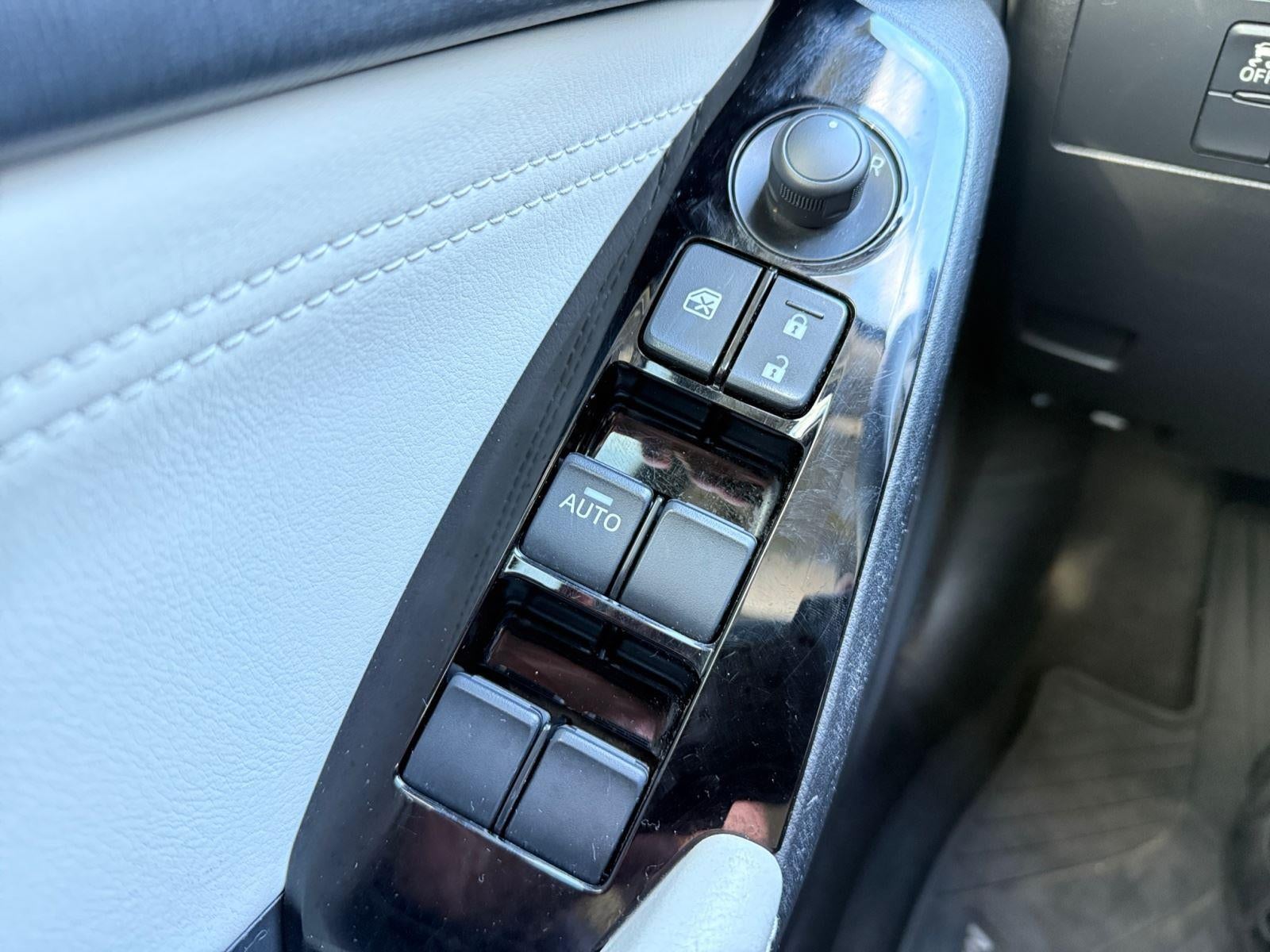 2017 Mazda Mazda3 5-Door Grand Touring