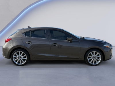 2017 Mazda Mazda3 5-Door Grand Touring