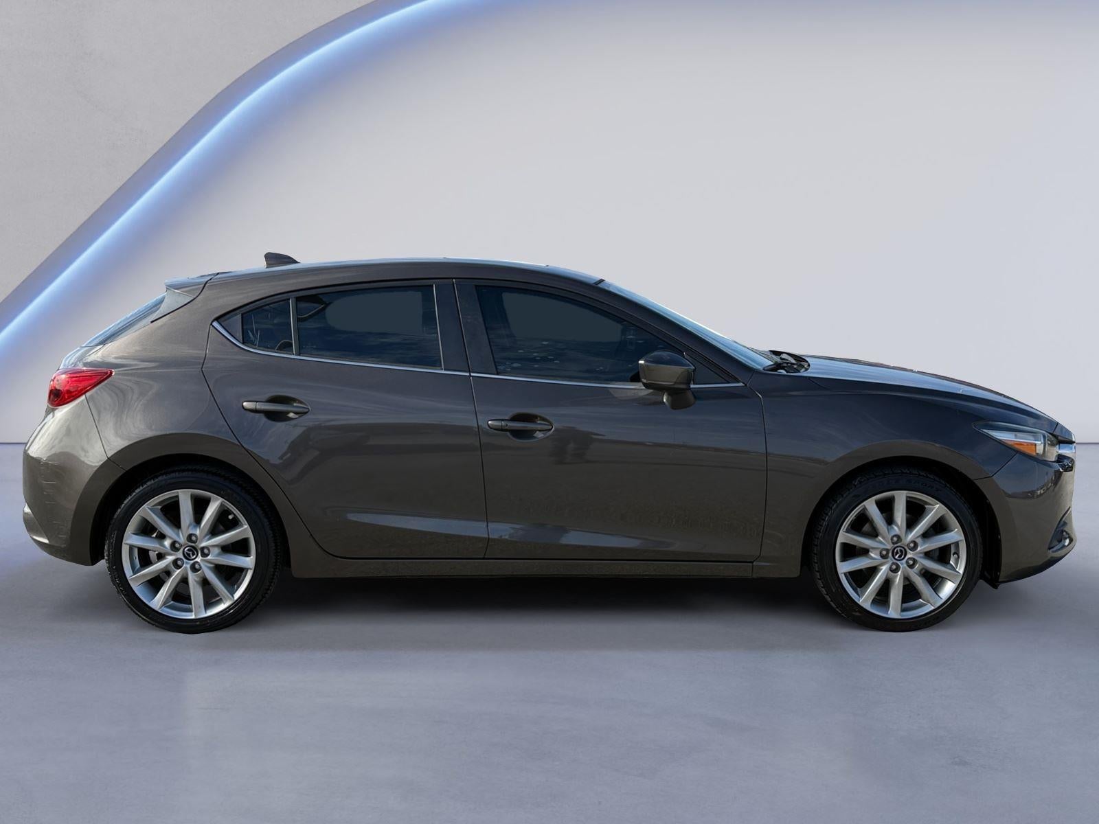 2017 Mazda Mazda3 5-Door Grand Touring