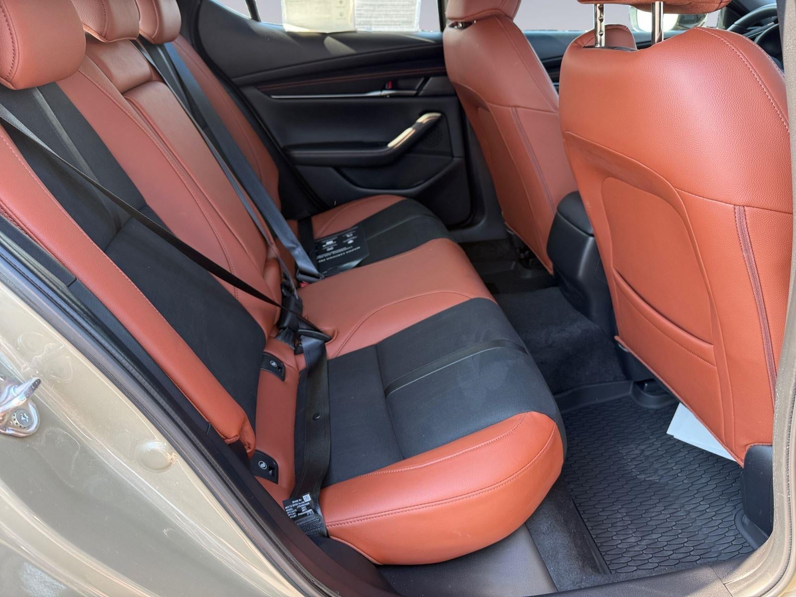 2025 Mazda Mazda3 Hatchback 2.5 Carbon Turbo