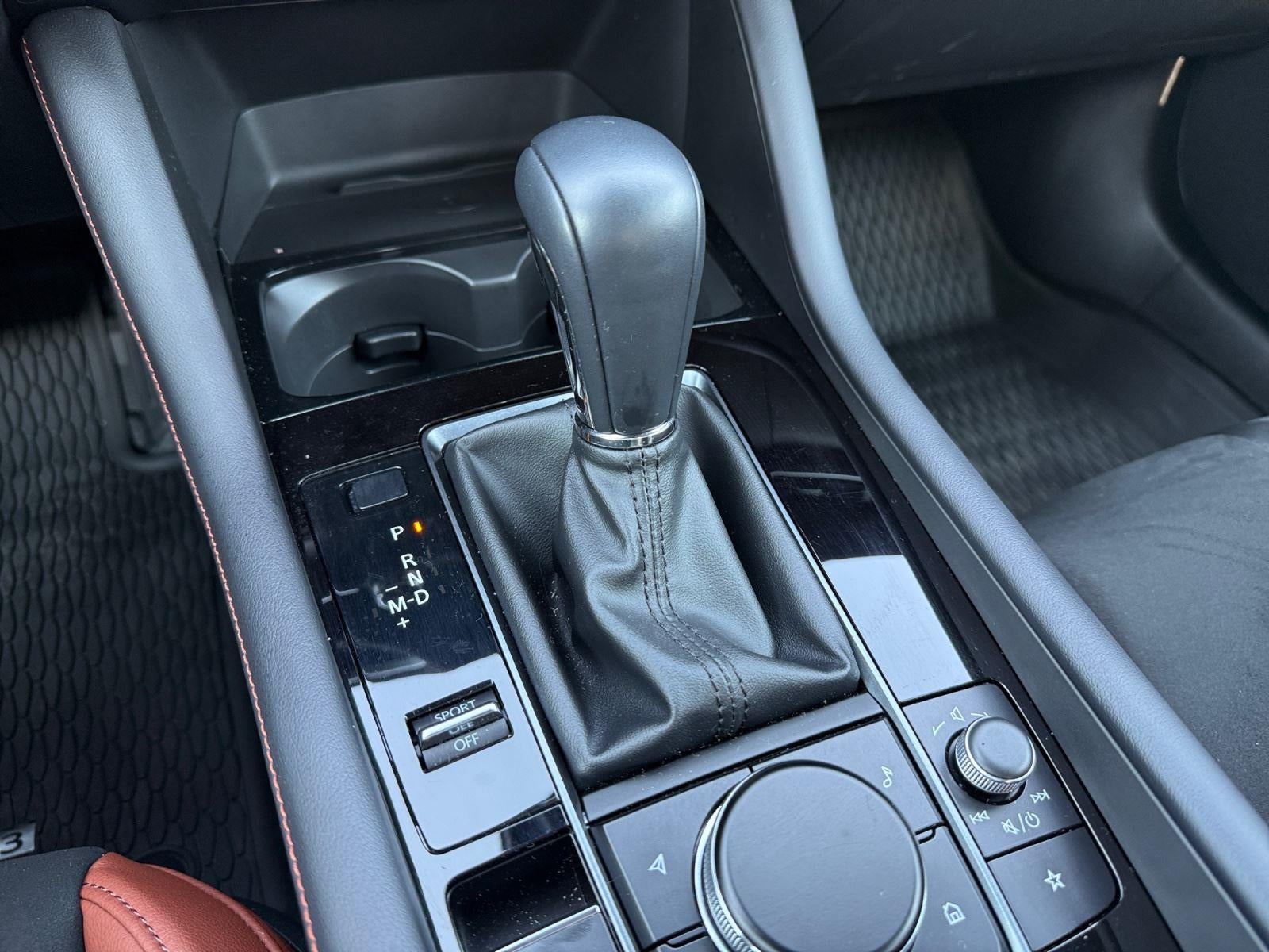 2025 Mazda Mazda3 Hatchback 2.5 Carbon Turbo