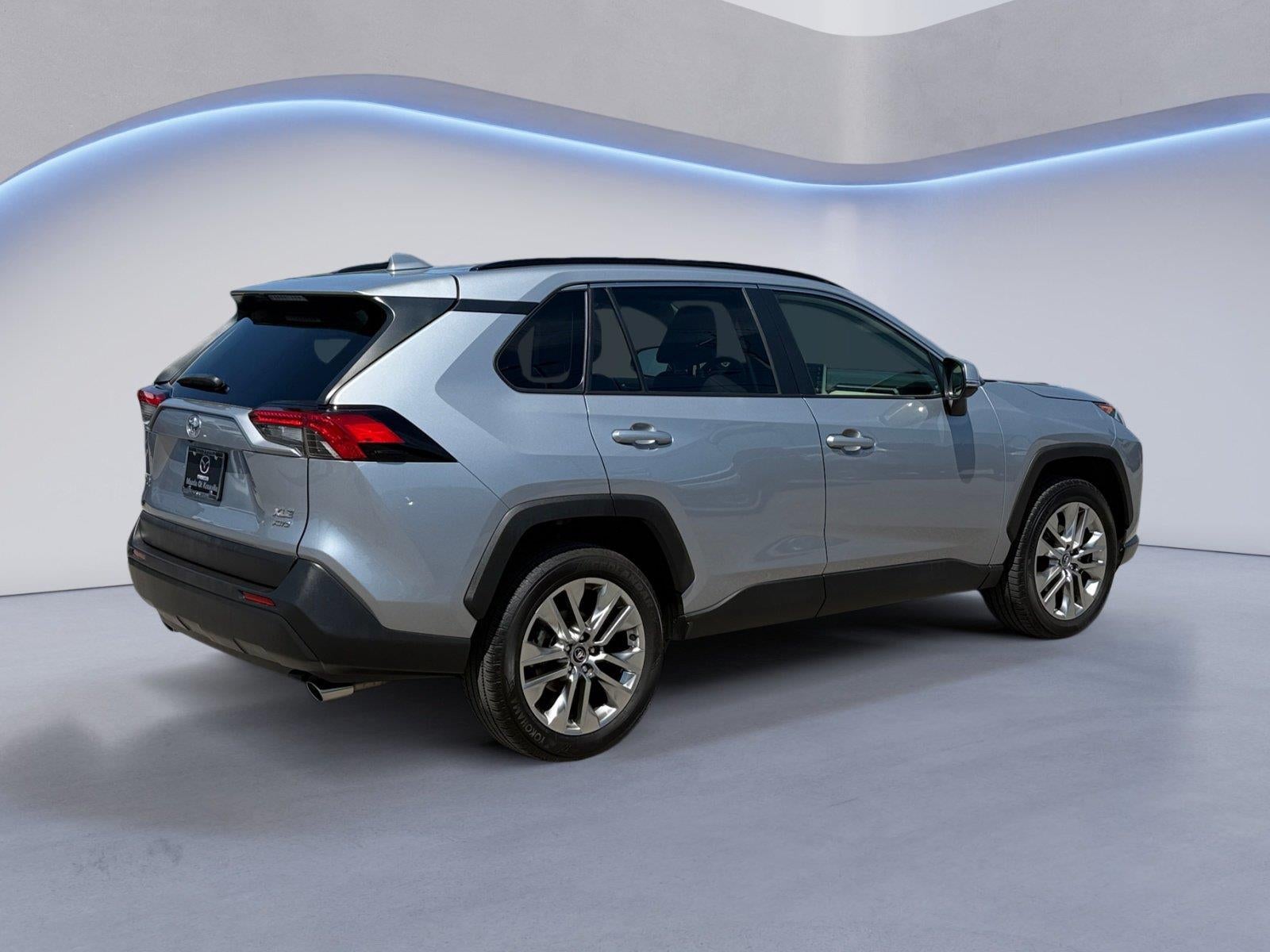 2019 Toyota Rav4 XLE Premium