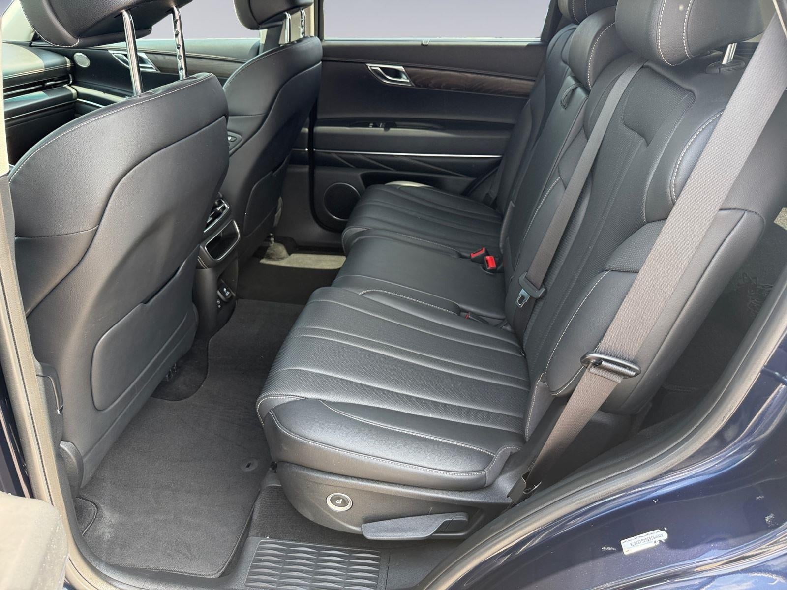 2024 Genesis GV80 Base