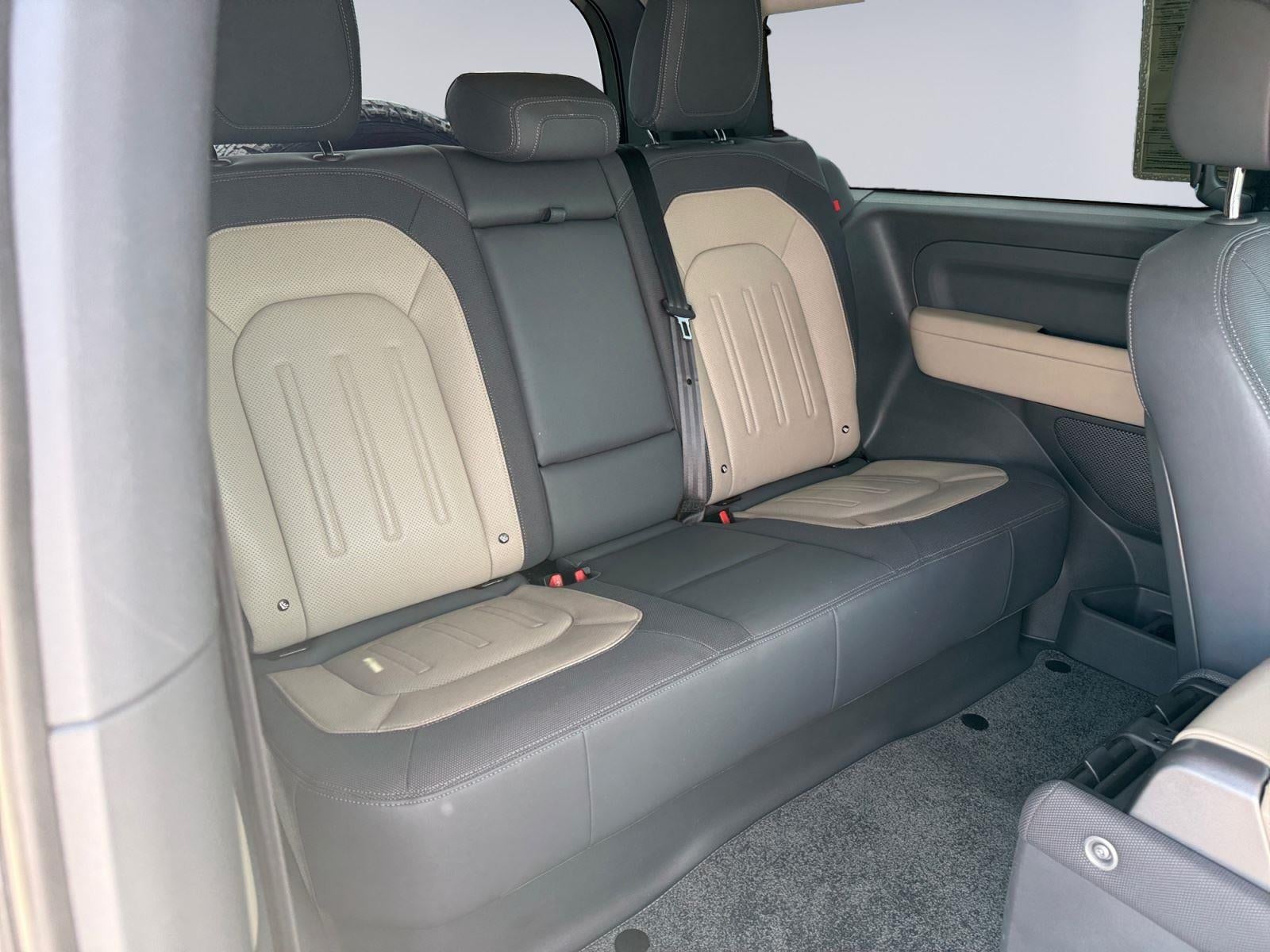 2022 Land Rover Defender X-Dynamic HSE