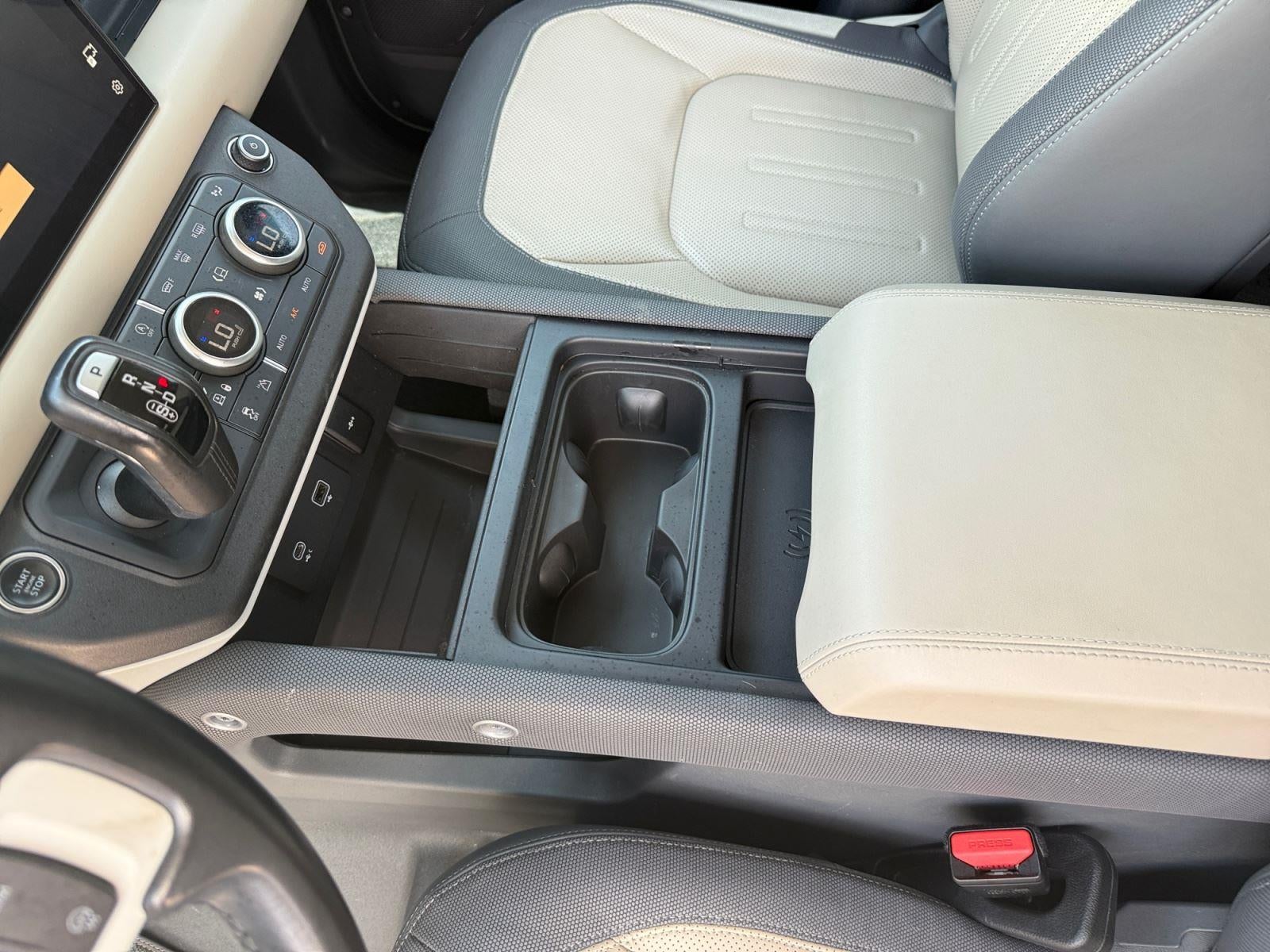 2022 Land Rover Defender X-Dynamic HSE