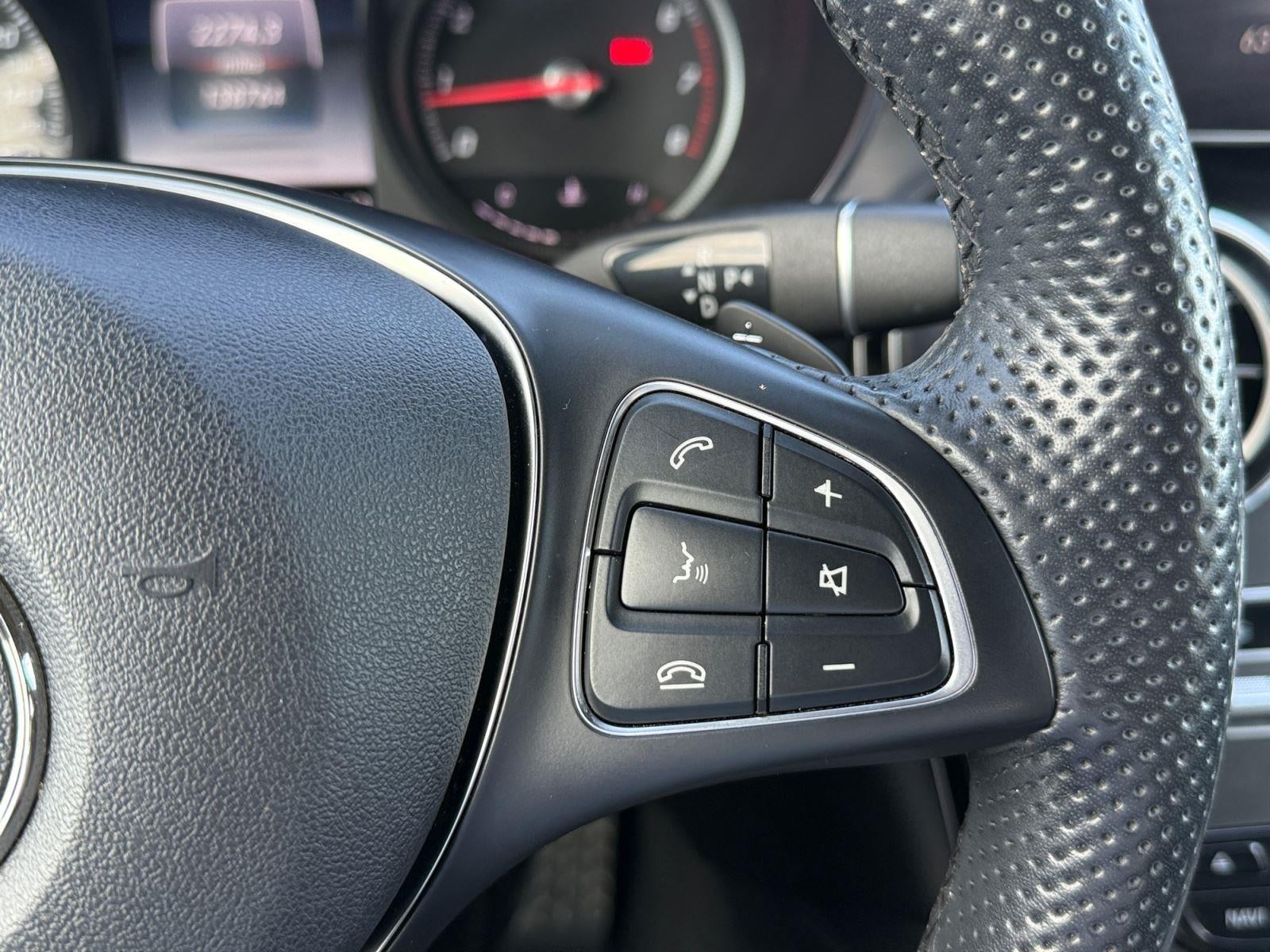 2019 Mercedes-Benz GLC300 Base