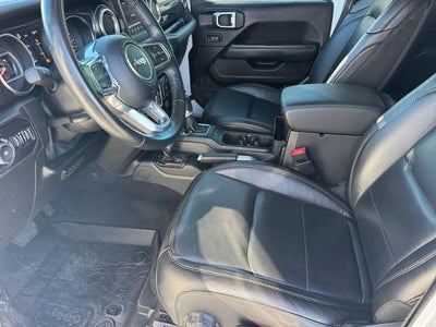 2020 Jeep Wrangler Unlimited Sahara Altitude 4x4