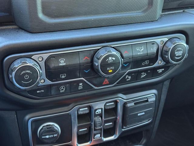 2020 Jeep Wrangler Unlimited Sahara Altitude 4x4