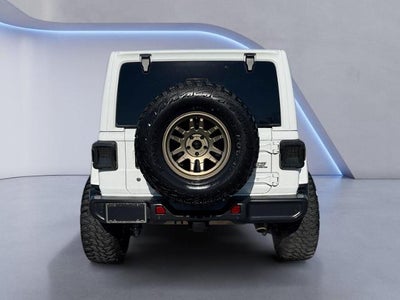 2020 Jeep Wrangler Unlimited Sahara Altitude 4x4