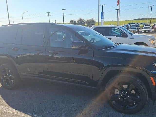 2023 Jeep Grand Cherokee L Altitude 4x4