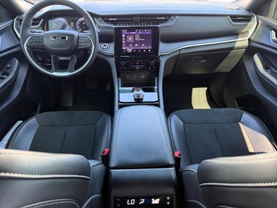 2025 Jeep Grand Cherokee L Altitude X 4x4