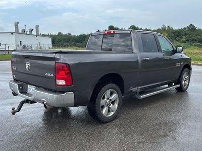 2017 RAM 1500 Big Horn 4x4 Crew Cab 6'4" Box