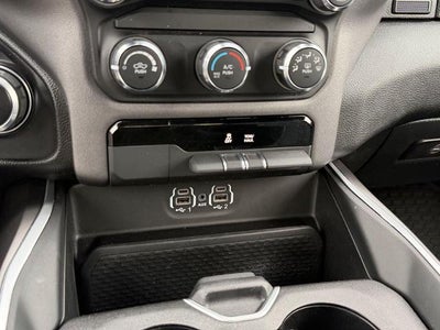 2021 RAM 1500 Big Horn 4x4 Quad Cab 6'4" Box