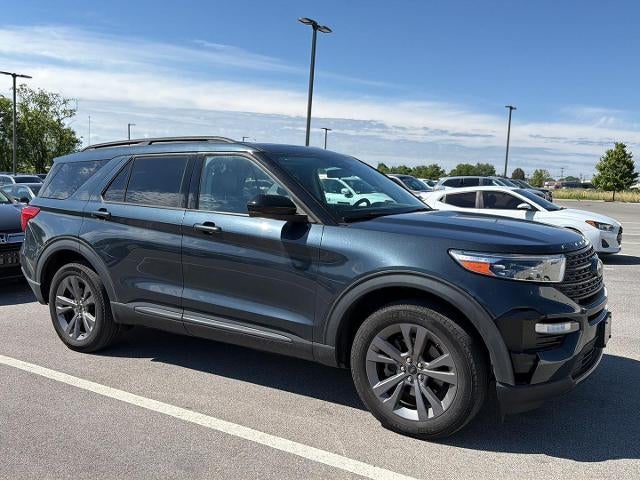 2023 Ford Explorer XLT 4WD