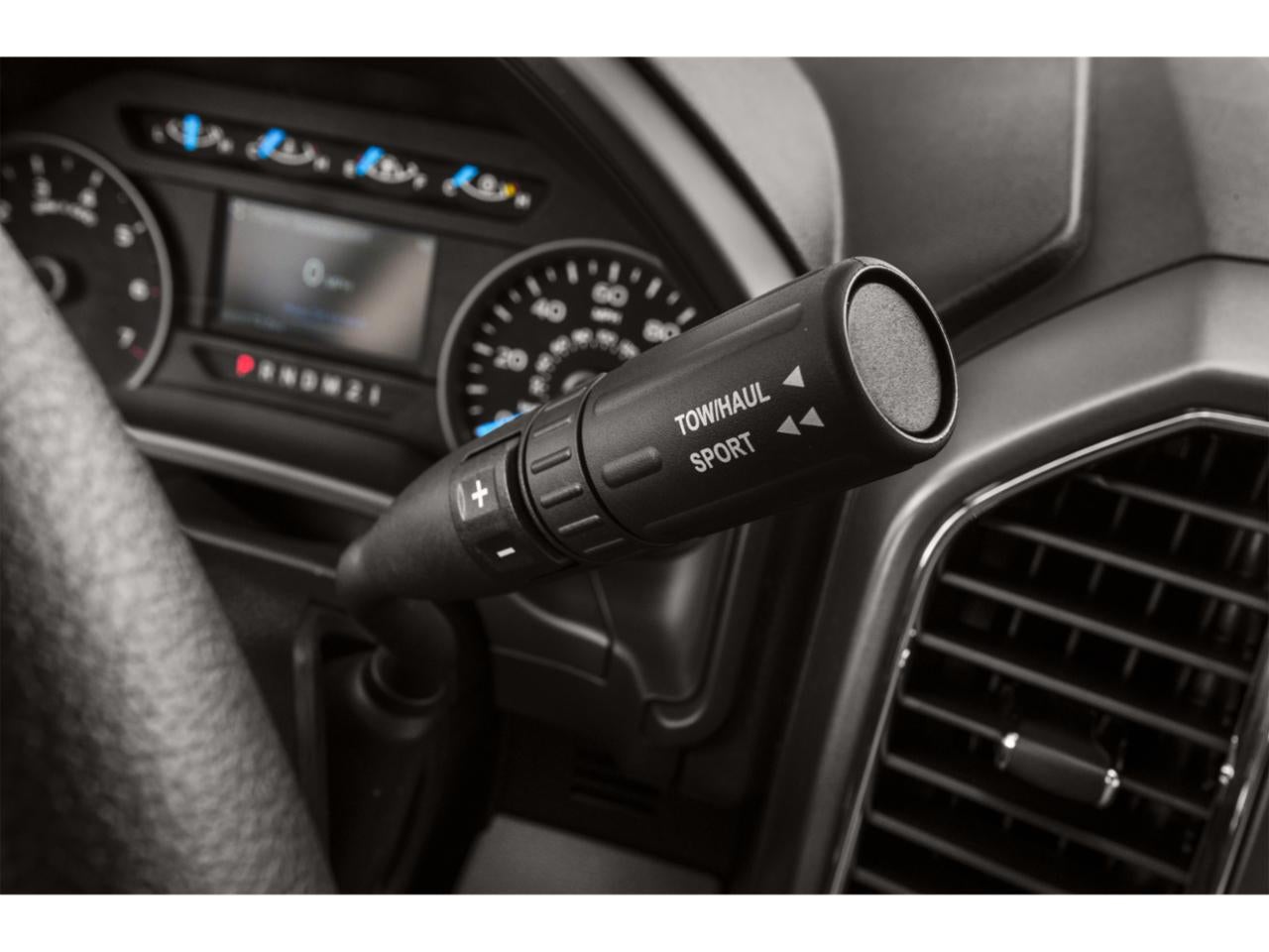 2015 Ford F-150 4WD SuperCrew 6-1/2 Ft Box XLT