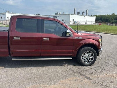 2016 Ford F-150 4WD SuperCrew 5-1/2 Ft Box Lariat