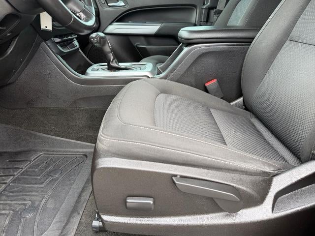 2017 Chevrolet Colorado Extended Cab Long Box 4-Wheel Drive LT