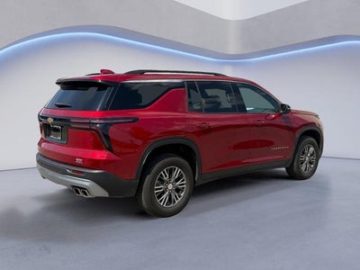 2025 Chevrolet Traverse LT w/1LT