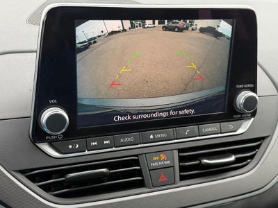 2025 Nissan Altima SR FWD