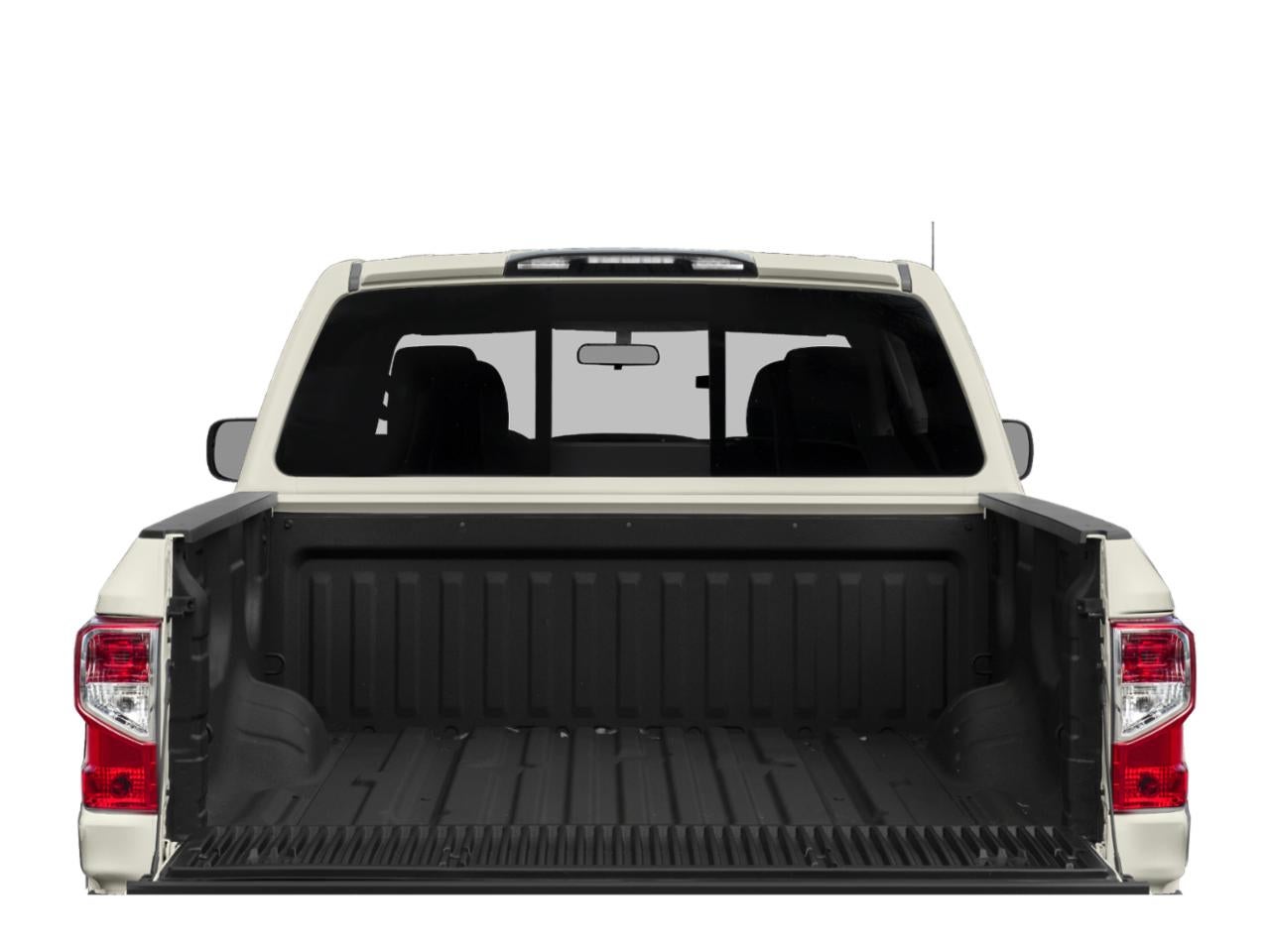 2019 Nissan Titan 4x4 Crew Cab S