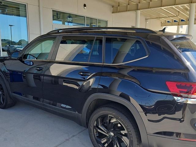 2023 Volkswagen Atlas 3.6L V6 SE w/Technology FWD