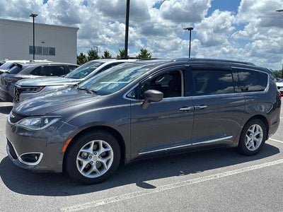 2018 Chrysler Pacifica Touring L Plus FWD