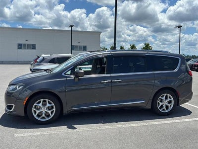 2018 Chrysler Pacifica Touring L Plus FWD