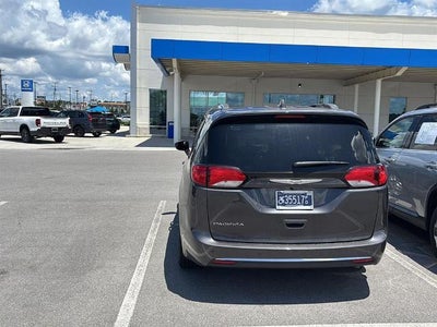 2018 Chrysler Pacifica Touring L Plus FWD