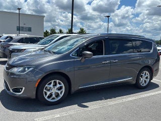 2018 Chrysler Pacifica Touring L Plus FWD
