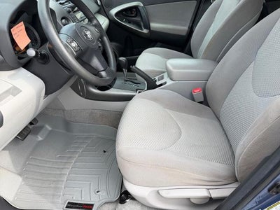 2011 Toyota RAV4 4WD 4dr 4-cyl 4-Spd AT (Natl)