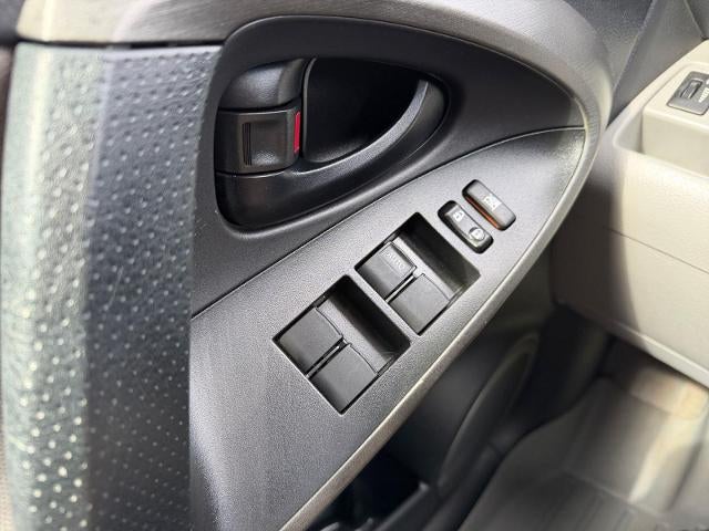 2011 Toyota RAV4 4WD 4dr 4-cyl 4-Spd AT (Natl)