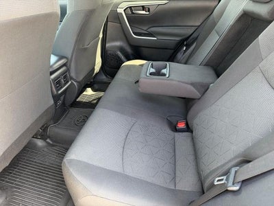 2022 Toyota RAV4 XLE FWD (GS)