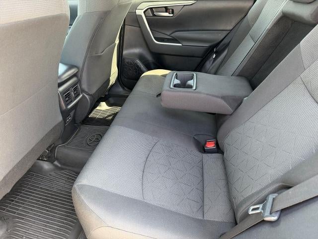 2022 Toyota RAV4 XLE FWD (GS)