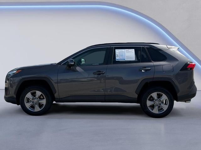 2022 Toyota RAV4 XLE FWD (GS)